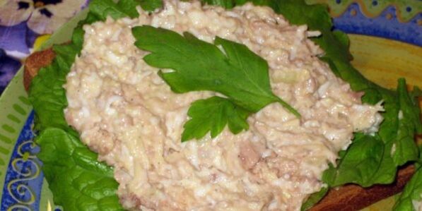 Fish liver salad for Dukan diet